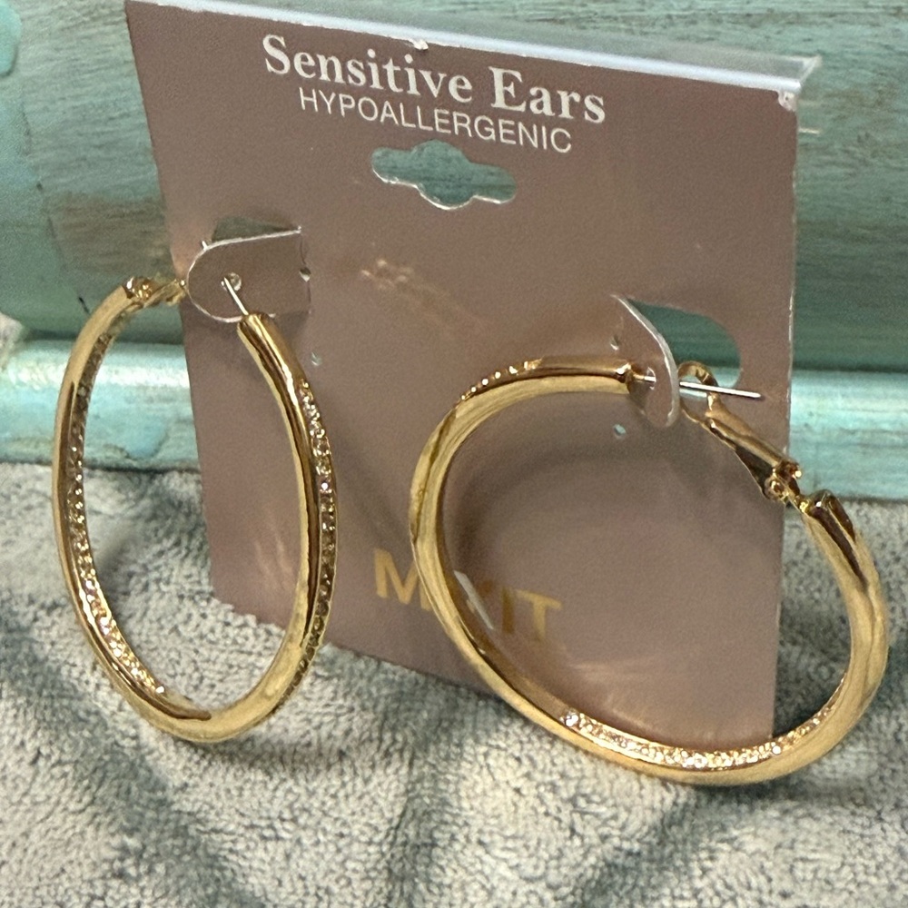 🌸4 for $10 NWT Mixit Hypoallergenic Gold Hoop Earrings With Crystal Accents